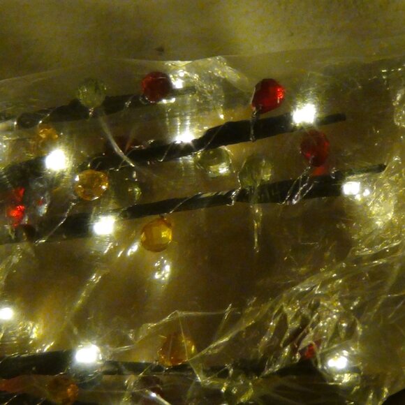 Jeweled LED Lights Branches 30" River of Goods SNBC 50 LED 100 Faceted Beads - Picture 9 of 16